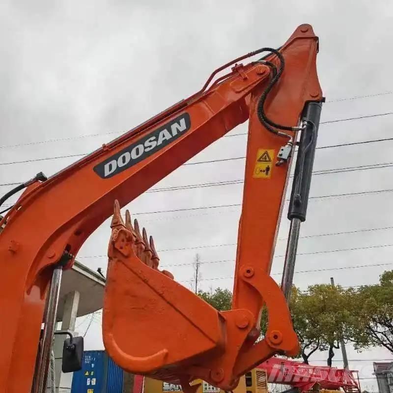 Doosan DX55-9C 소형 굴삭기 7톤 미만