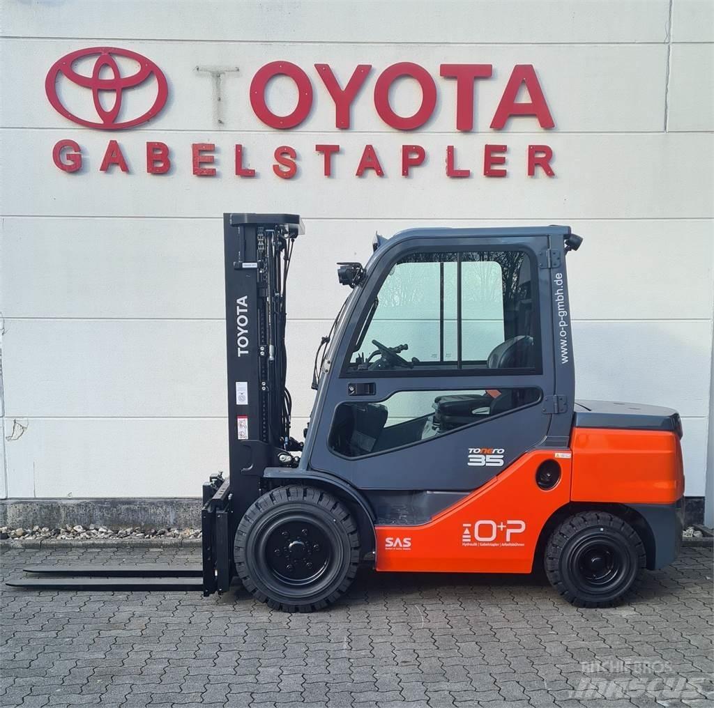 Toyota 52-8FDJF35 디젤 지게차