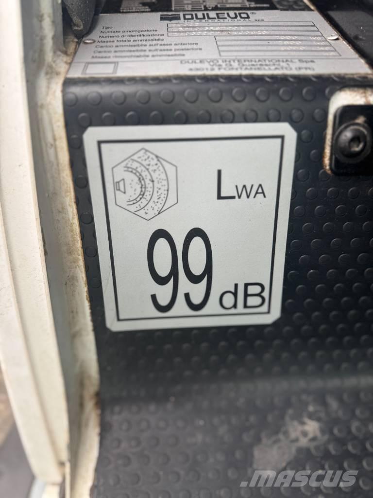 Dulevo D3 도로 청소차