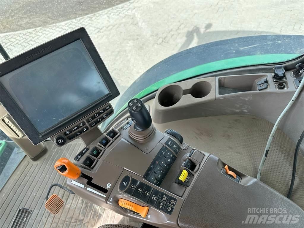 John Deere 7230R 트랙터