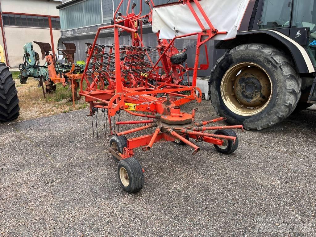 Kuhn GA 4121 G M 갈퀴 및 테더