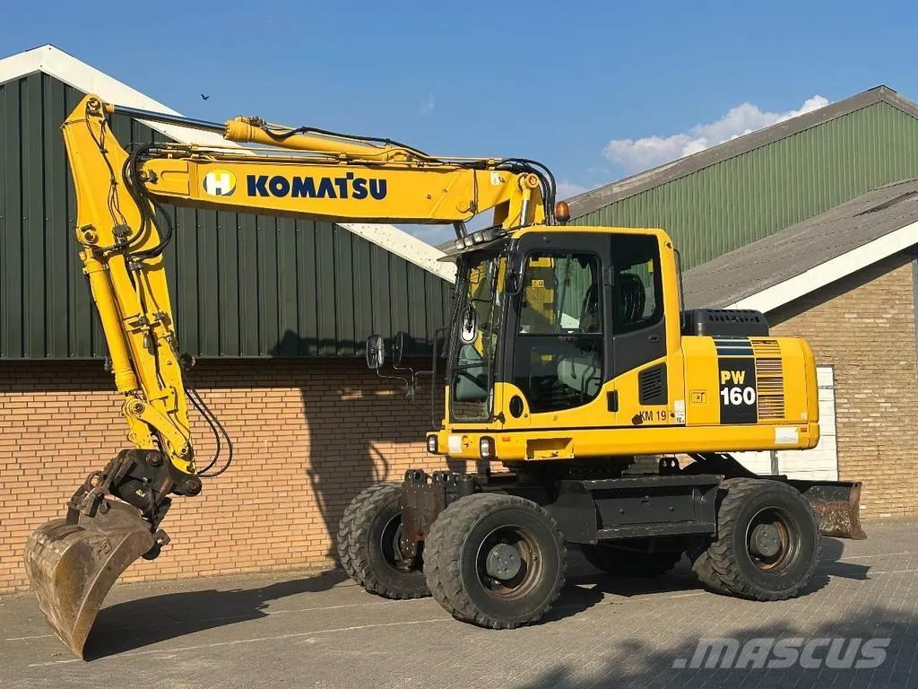 Komatsu PW160-8  휠 굴삭기