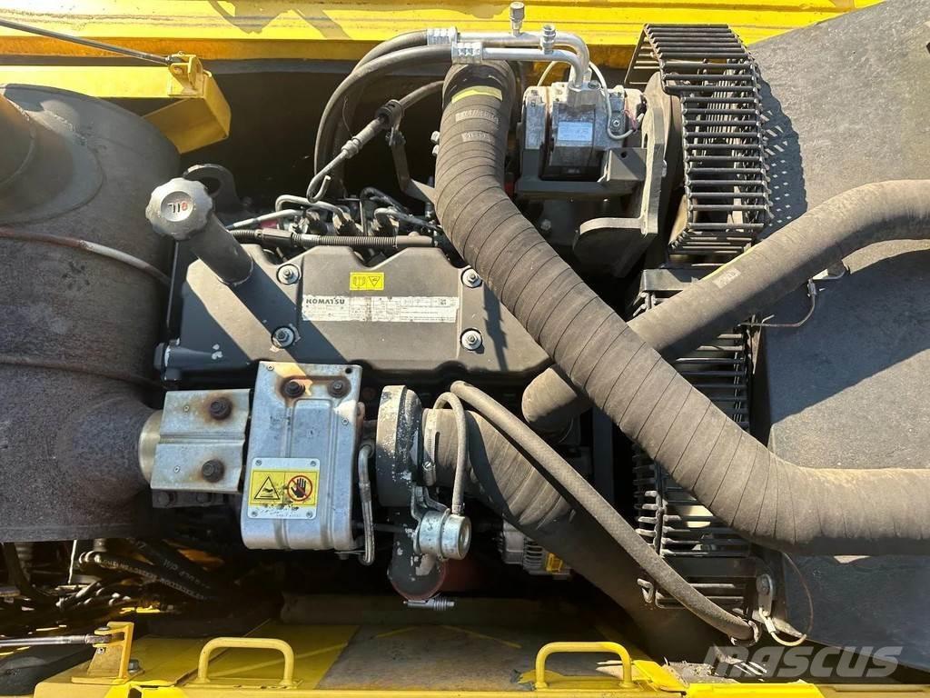 Komatsu PW160-8  휠 굴삭기