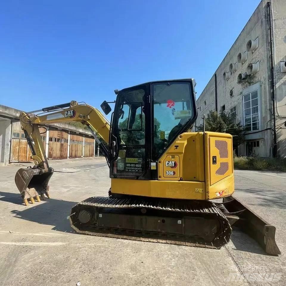 CAT 306E2 대형 굴삭기 29톤 이상