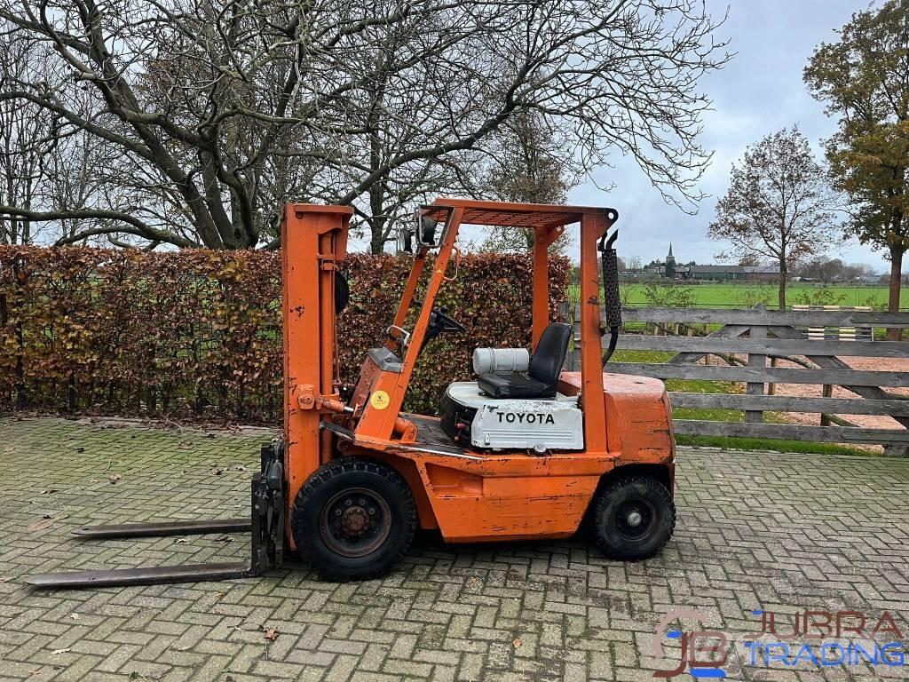 Toyota 02-4FD25 디젤 지게차
