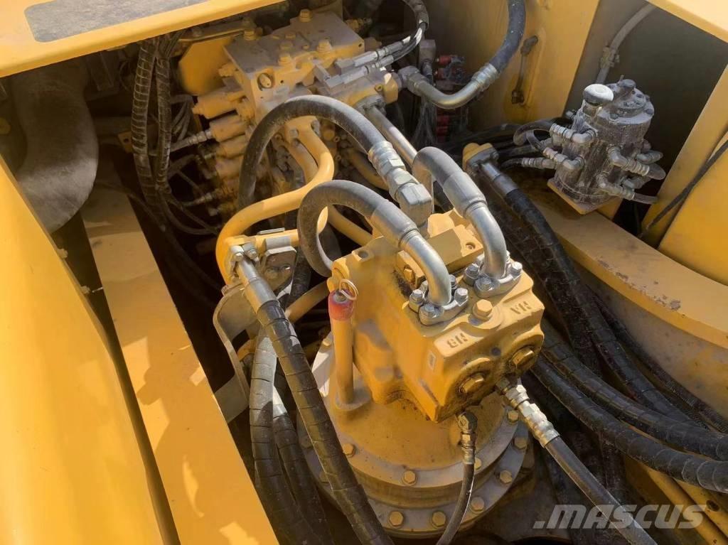 Komatsu PC 350-7 대형 굴삭기 29톤 이상