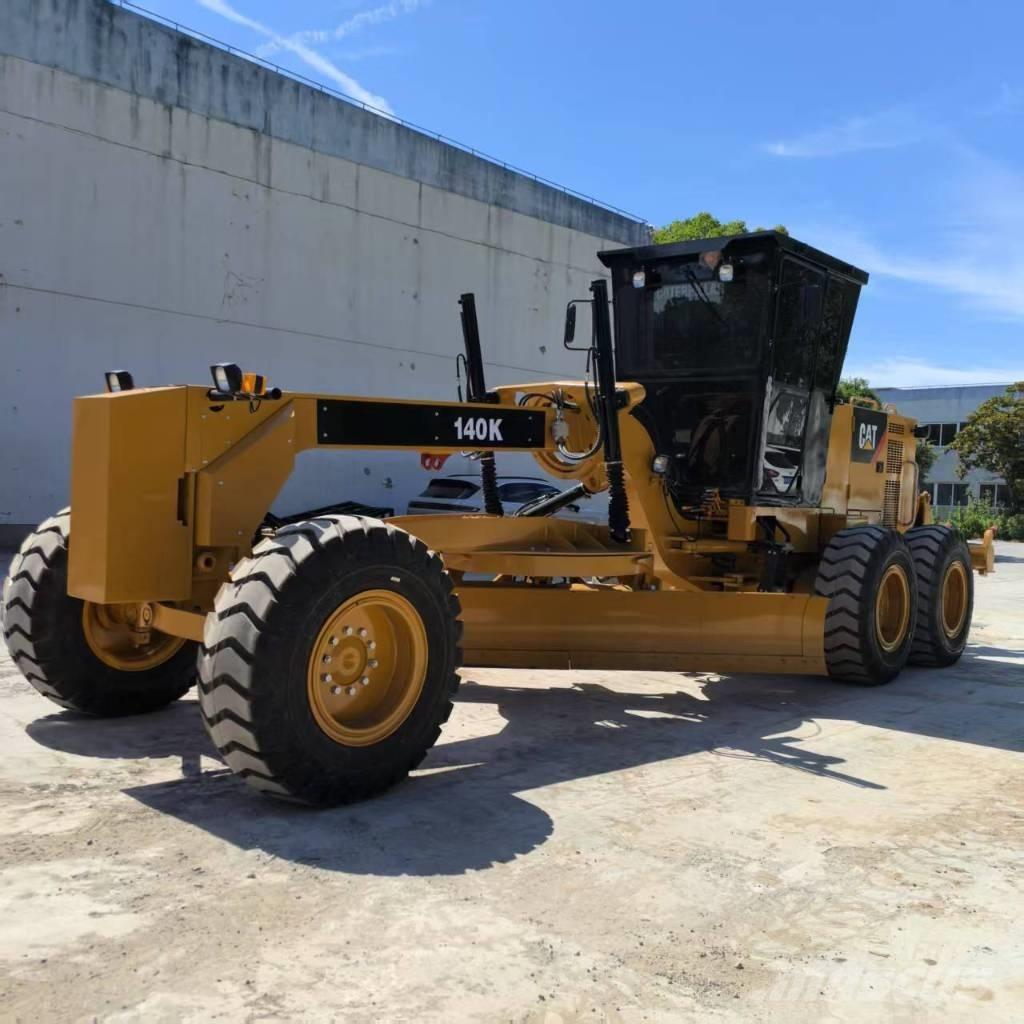 CAT 140 K 그레이더