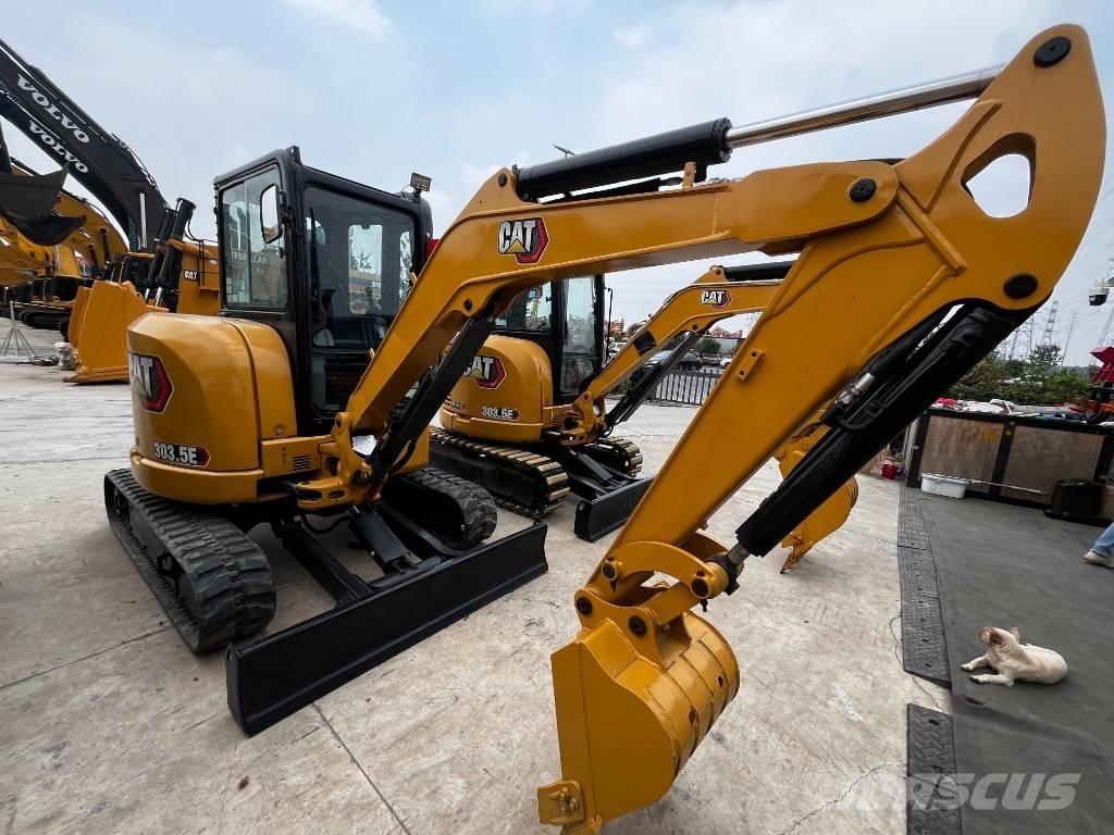 CAT 303.5 E 소형 굴삭기 7톤 미만