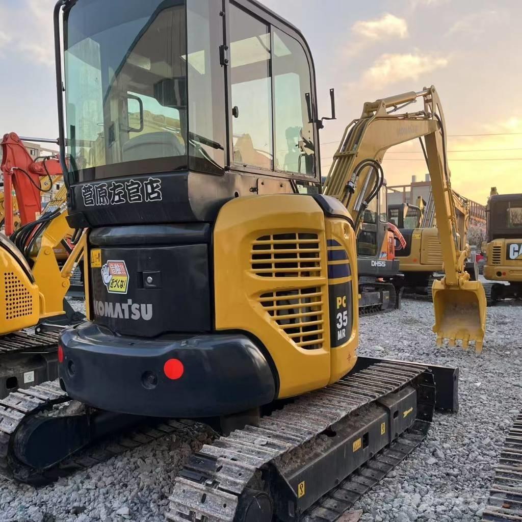Komatsu PC 35 MR 소형 굴삭기 7톤 미만