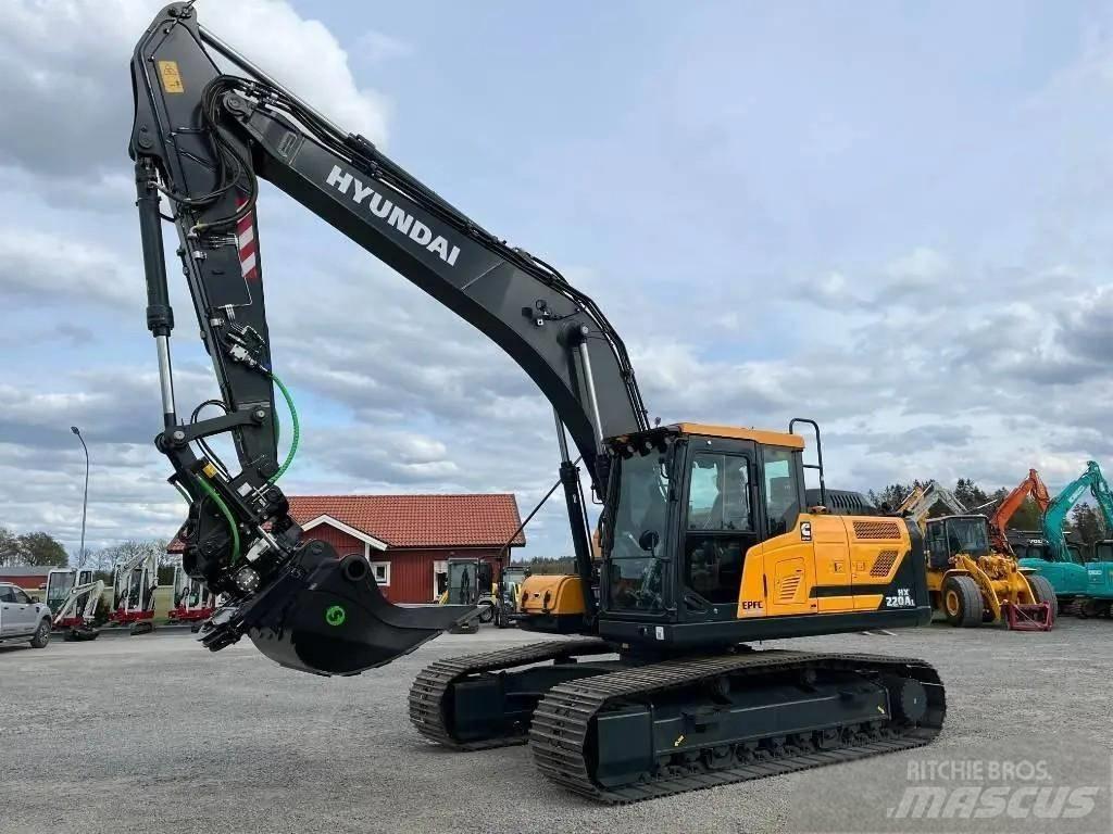 Hyundai HX 220 대형 굴삭기 29톤 이상
