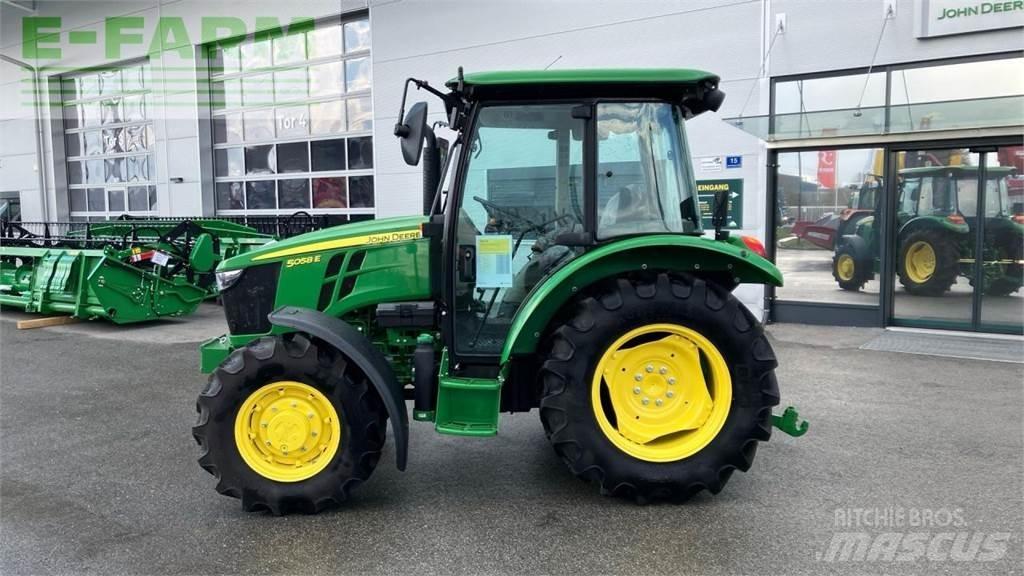 John Deere 5058E 트랙터