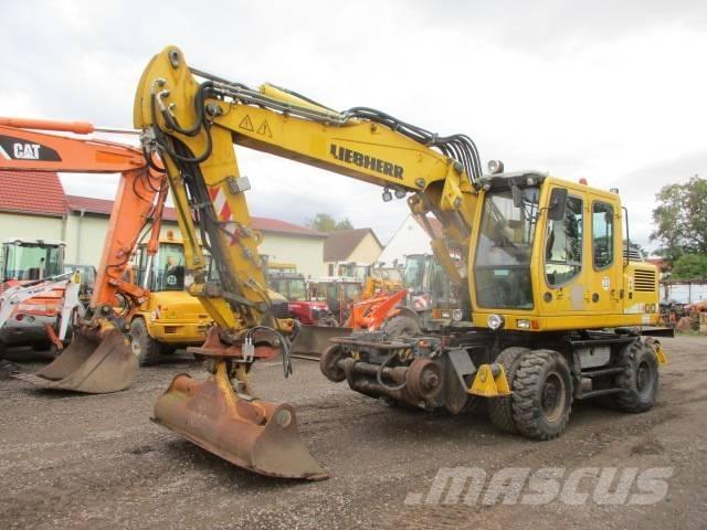 Liebherr A 900 C ZW  휠 굴삭기