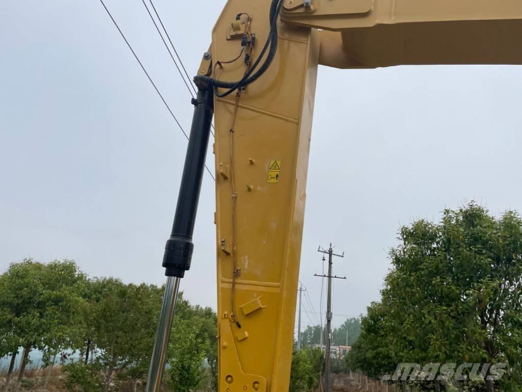 CAT 320 대형 굴삭기 29톤 이상