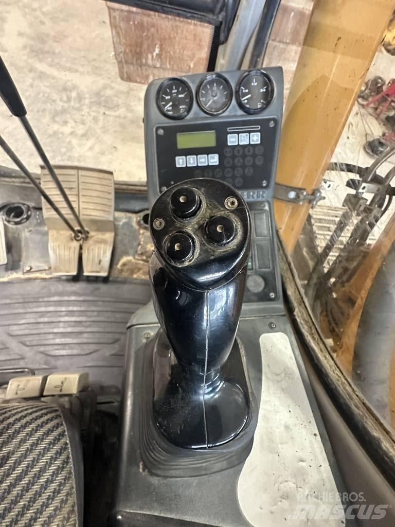 Liebherr R 317 대형 굴삭기 29톤 이상