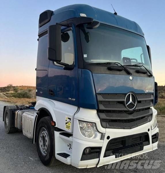 Mercedes-Benz 1845 트랙터 유닛