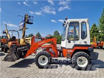 Kubota R 520 N  휠로우더