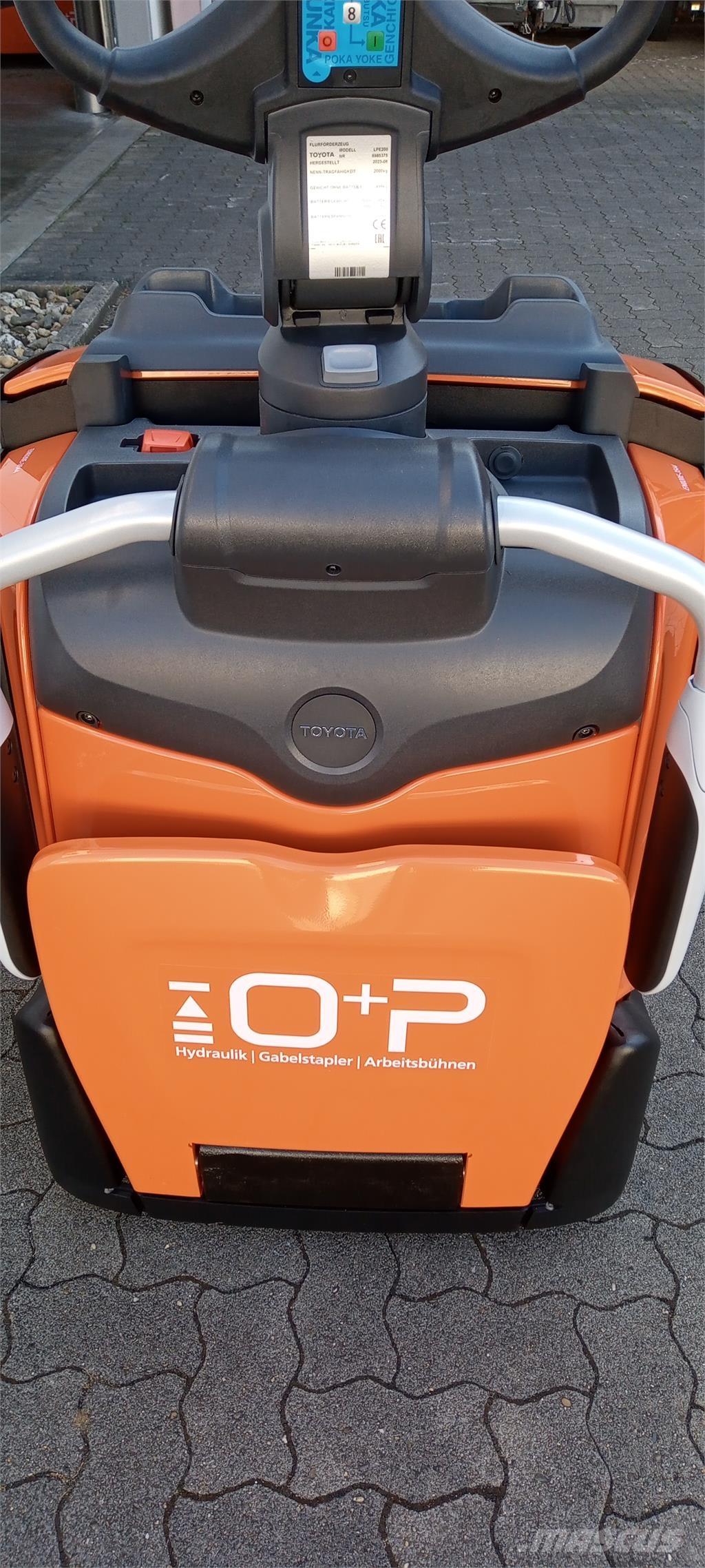 Toyota LPE200 포크리프트