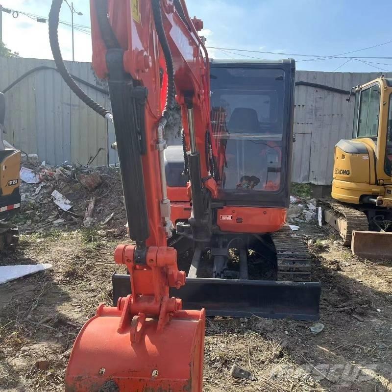 Kubota U 35 소형 굴삭기 7톤 미만
