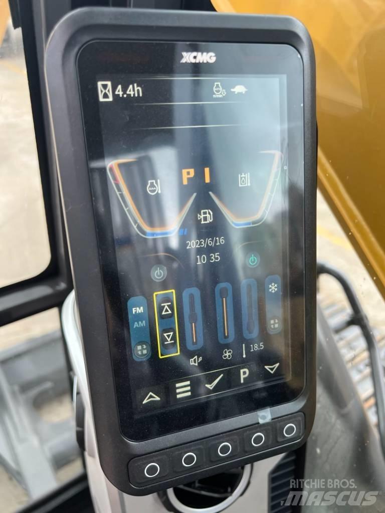 XCMG XE 75 대형 굴삭기 29톤 이상