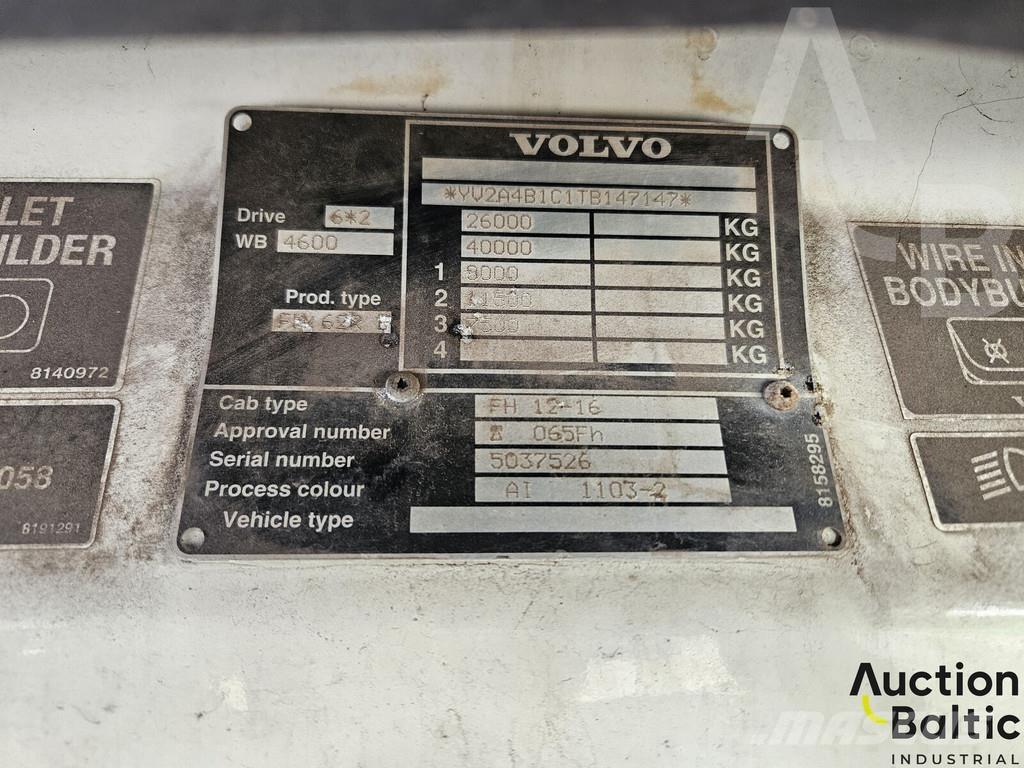 Volvo FH12 플랫베드/드롭사이드 트럭