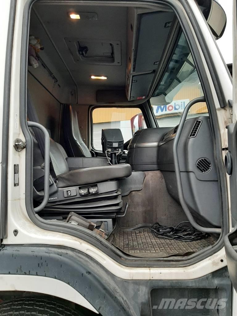 Volvo FM 9 폐기물 수거 트럭
