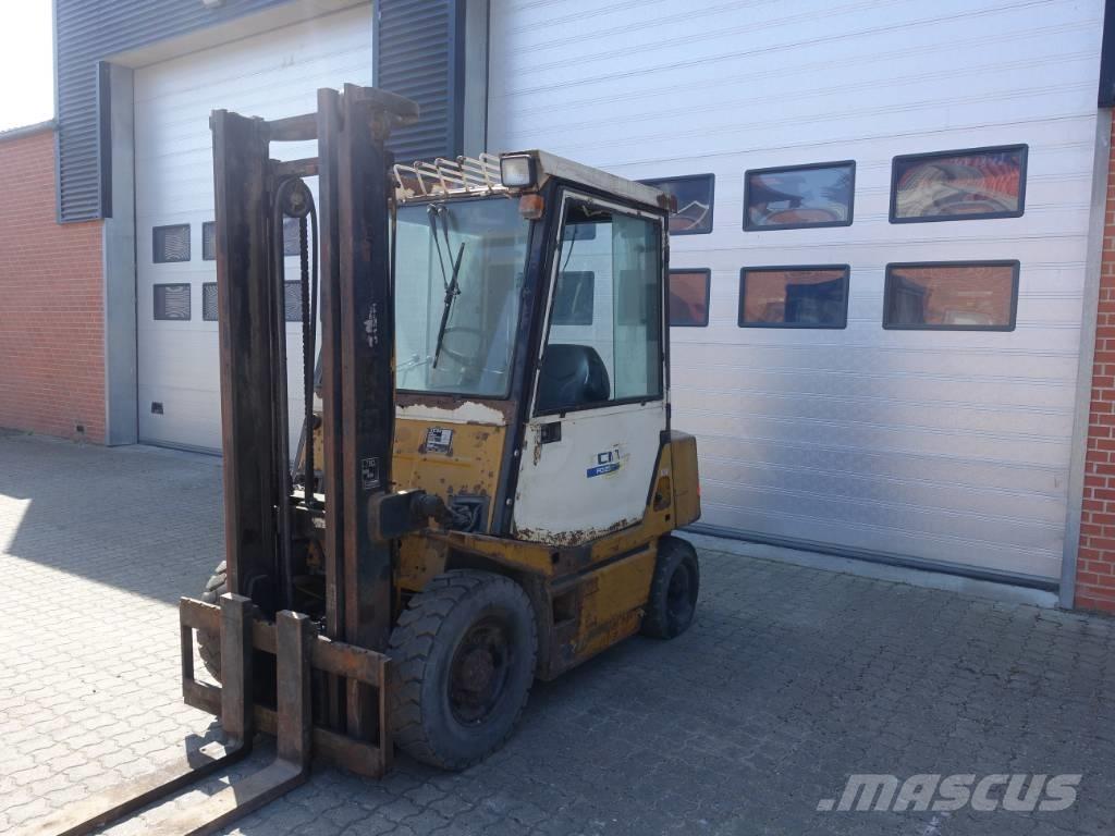 TCM FD 25 Z2 디젤 지게차