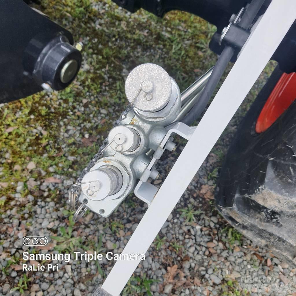 Bobcat Radlader  휠로우더