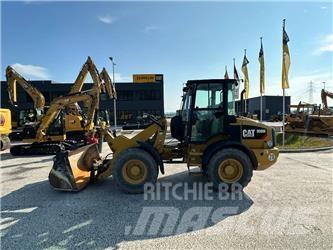 CAT 908M  휠로우더