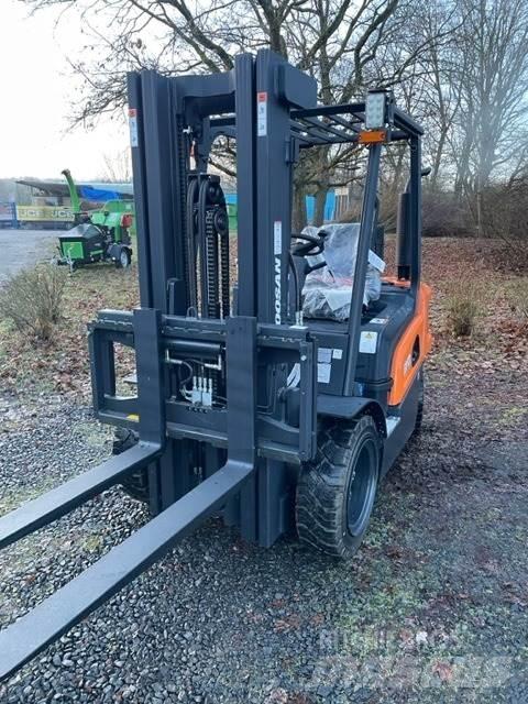 Doosan D30NXS 디젤 지게차