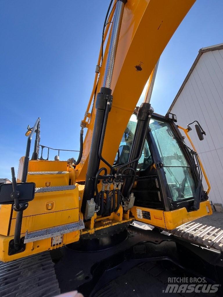 JCB JS 220 LC 대형 굴삭기 29톤 이상