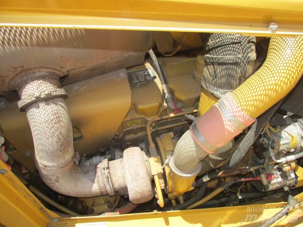 CAT D 8 T 크롤러 도저