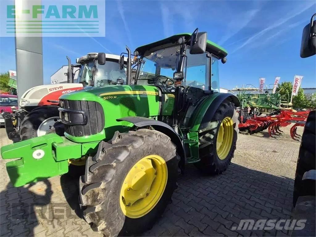 John Deere 5070 m 트랙터