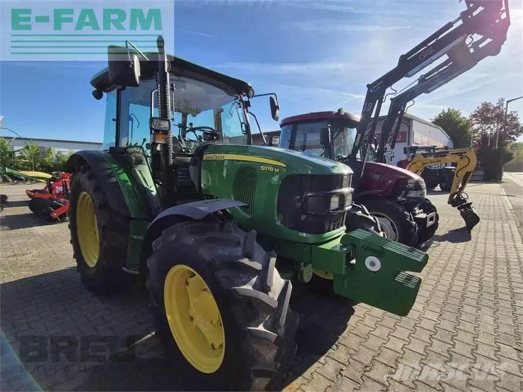 John Deere 5070 m 트랙터