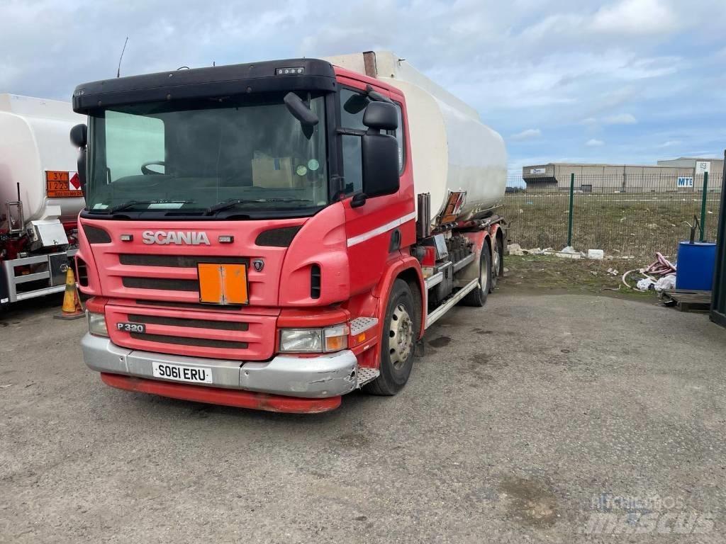 Scania P 320 탱커 트럭