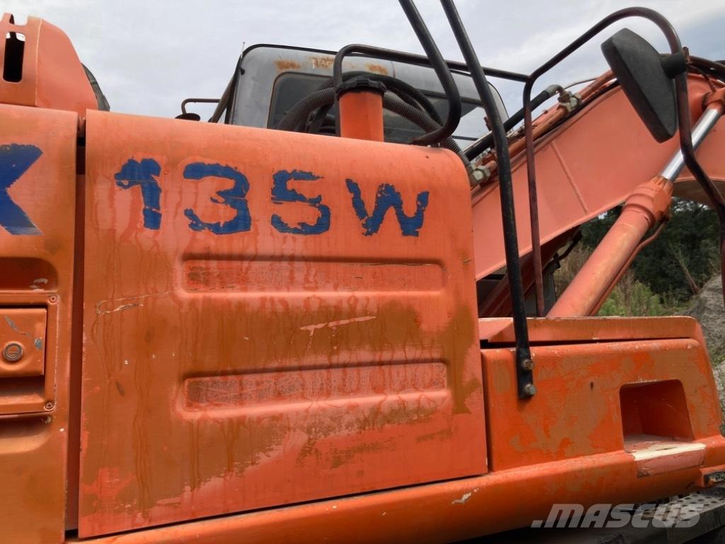 Hitachi EX 135 W  휠 굴삭기