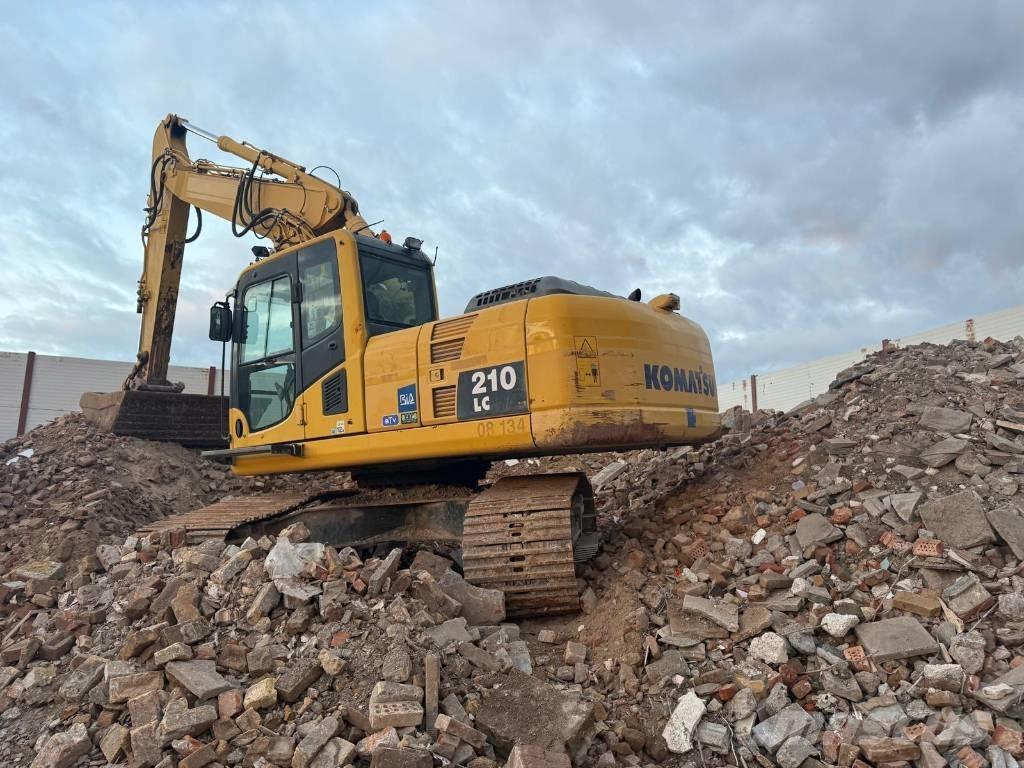 Komatsu LC 210 대형 굴삭기 29톤 이상