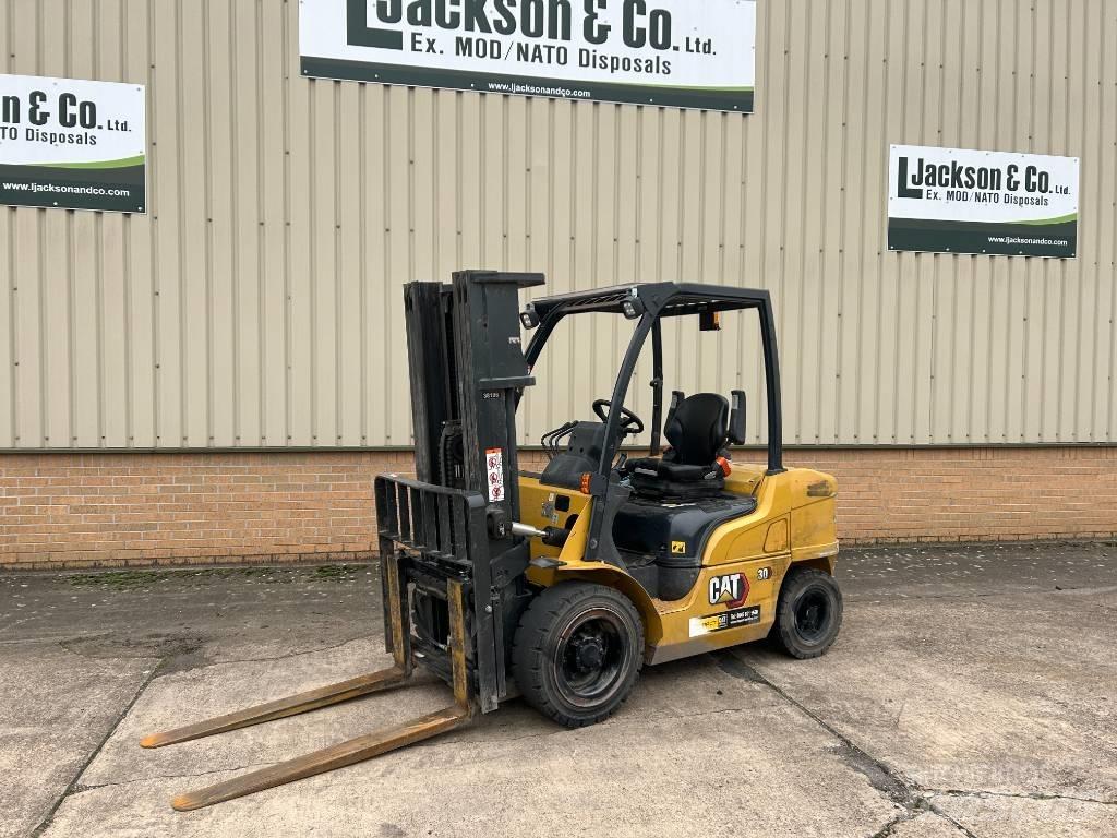 CAT DP 30 N 디젤 지게차