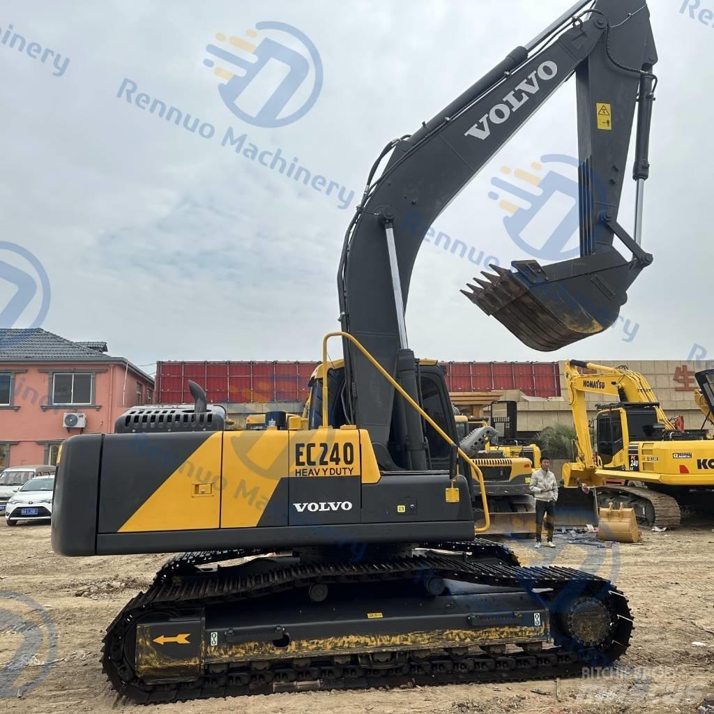 Volvo EC 240 대형 굴삭기 29톤 이상