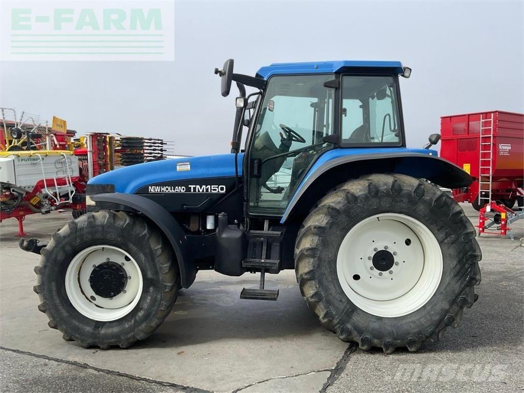 New Holland TM 150 트랙터