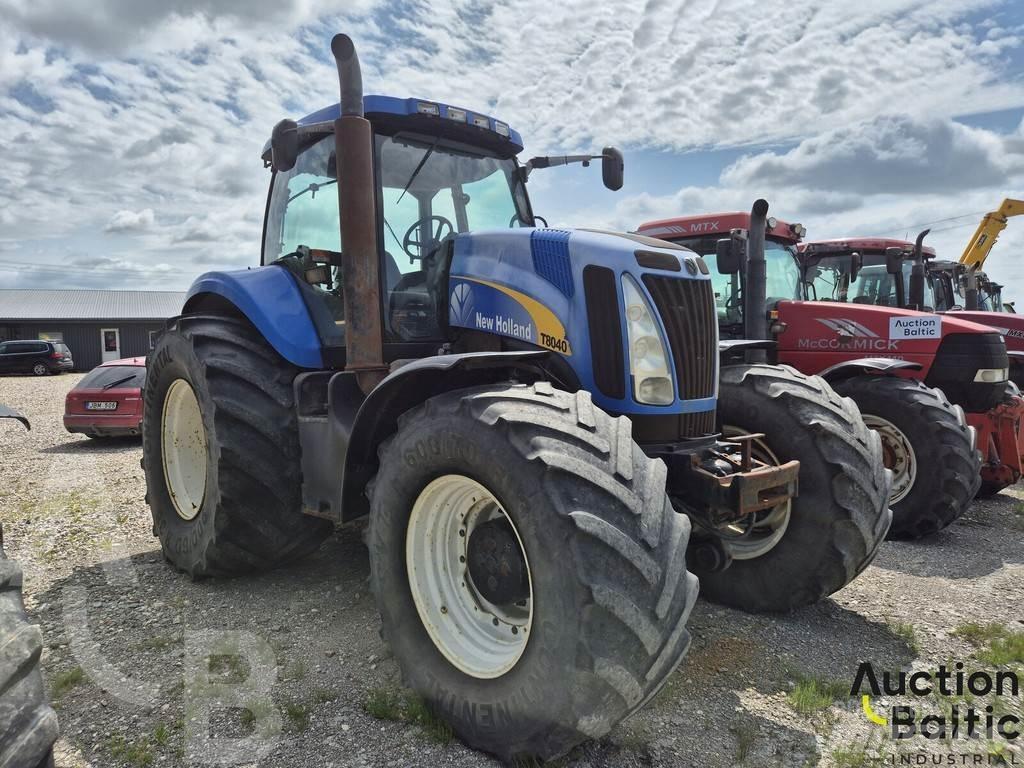 New Holland T 8040 트랙터