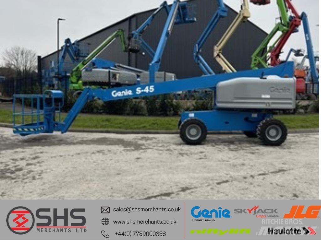 Genie S 45 견인식 전동이동 리프트