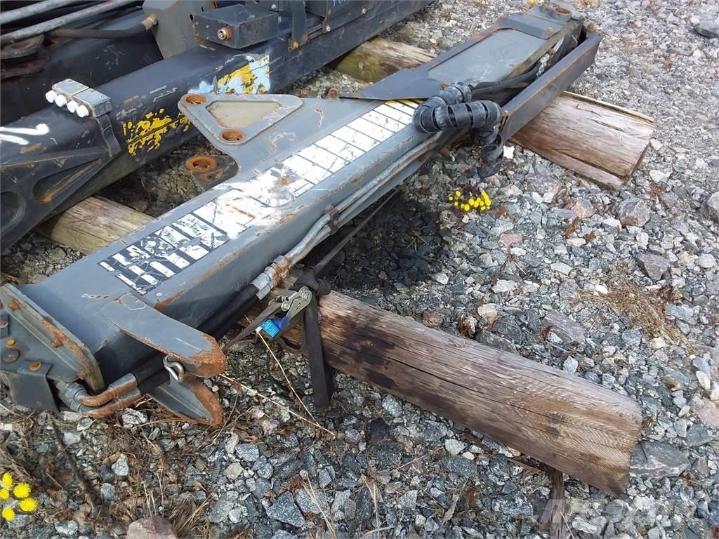 Ponsse K70+ 포워더 크레인