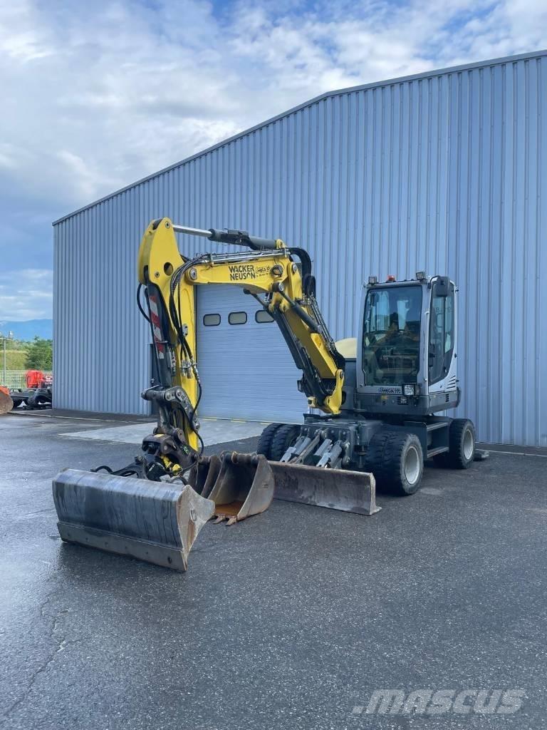 Wacker Neuson W65  휠 굴삭기