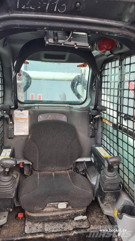 Bobcat T 770 궤도식 로우더