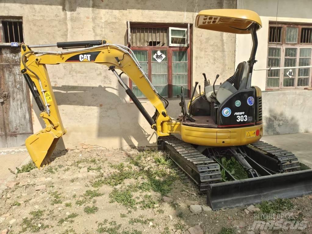CAT 303 CR 소형 굴삭기 7톤 미만