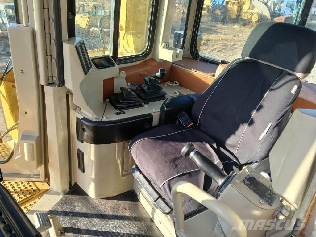 CAT D 9 R II 크롤러 도저