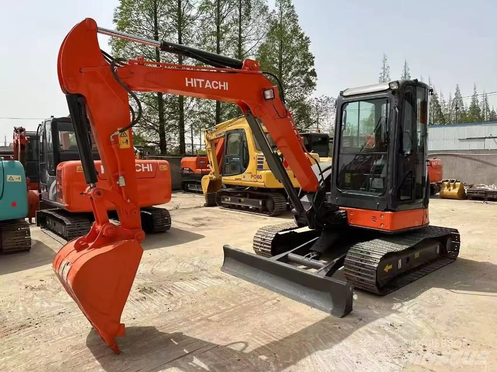 Hitachi ZX 50 U 소형 굴삭기 7톤 미만