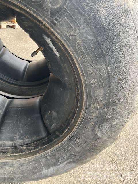 Nokian 600/55-26.5 타이어, 휠 및 림