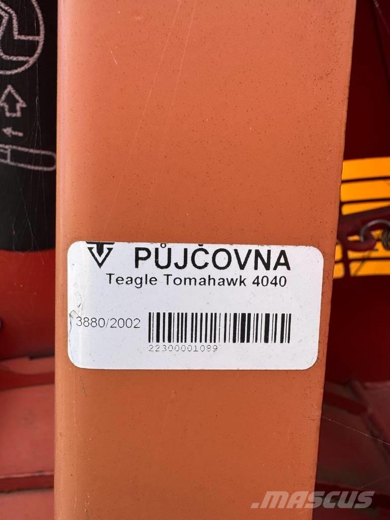 TEAGLE 4040 사료 공급기