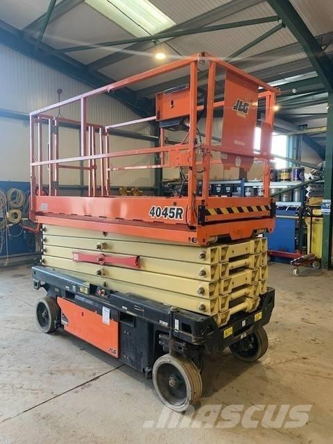 JLG 4045R 가위형 리프트